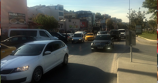 İstanbul’da tüm kapalı yollar ve köprü trafiğe açıldı