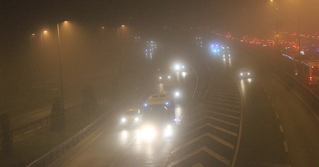 İstanbullular güne sisle uyandı