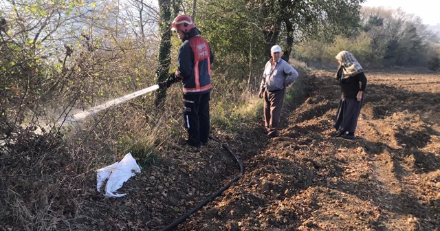 Kaynarca’da 2 dönüm ormanlık alan yandı