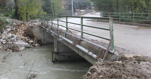 Kemer'de sel bilançosu kabarıyor