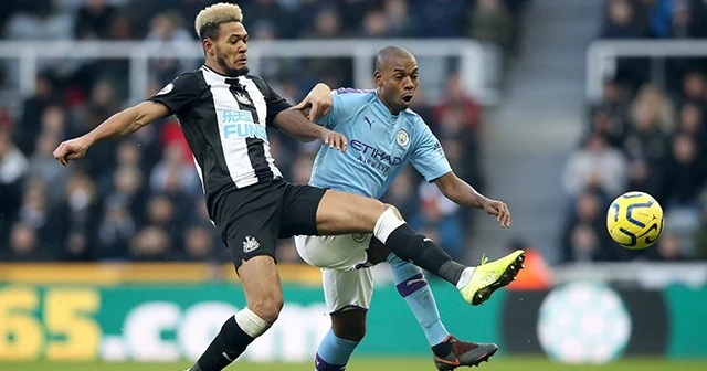 M.City iki kez öne geçtiği maçta Newcastle'ı yenemedi