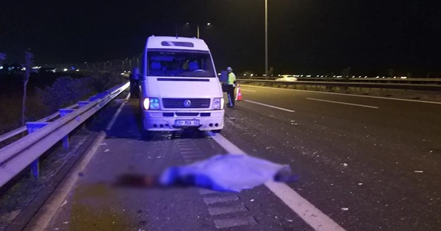 Patlayan tekerleği değiştiriyordu, tırın çarpması sonucu öldü