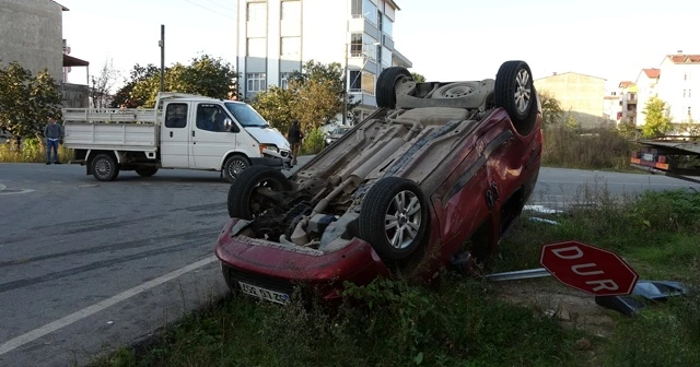 Ticari araçla kamyonet çarpıştı: 5 yaralı