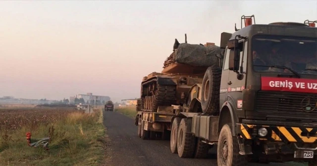 Türk-Rus ortak devriye öncesi sınır hattına tank sevkiyatı