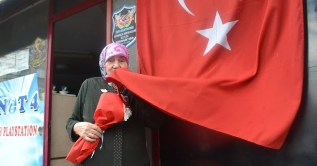 Türkiye'de gündem olan Nadire Nine! 'Bayrak benim milli gururum'