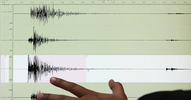 Türkiye'de yıllık ortalama 23 bin deprem oluyor
