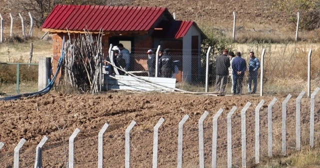 Yakınları tarafından kulübede asılı halde bulundu