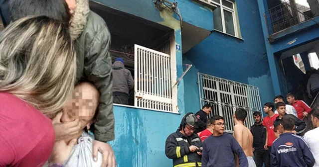 'Evi yakanı bulun' diye feryat edip bayıldı, evi yaktığı iddiasıyla gözaltına alındı