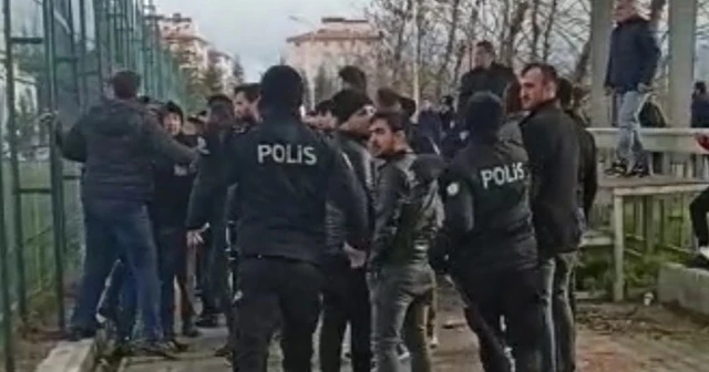 Amatör maçta tribün karıştı