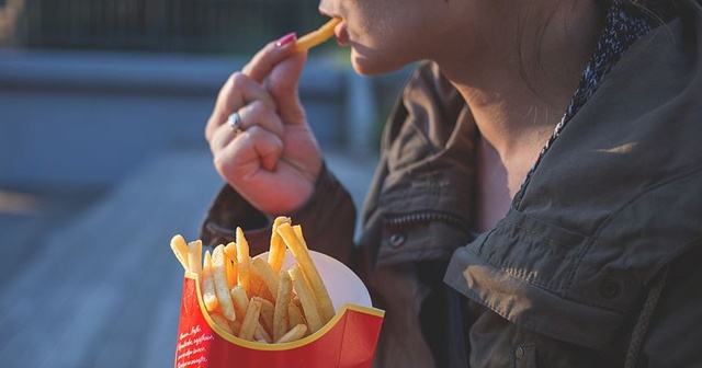 Amerikalıların yarısı 10 yıl içinde obez olabilir