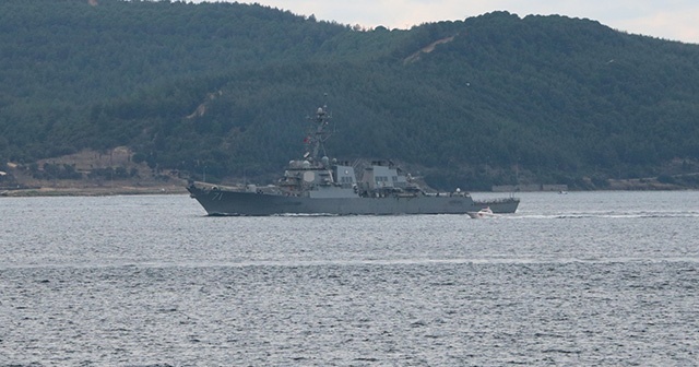 Amerikan savaş gemisi Çanakkale Boğazı&#039;ndan geçti