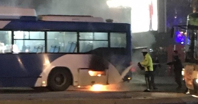 Başkent’te korkutan otobüs yangını