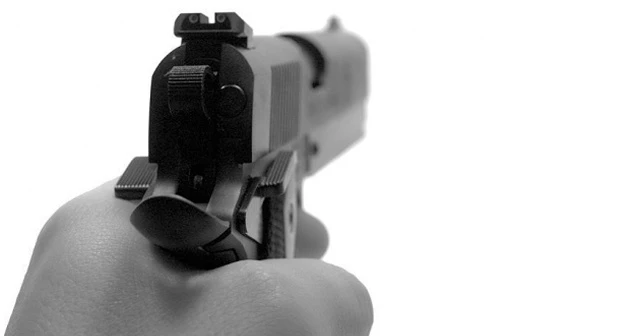 Berlin’de silahlı soygun girişimi