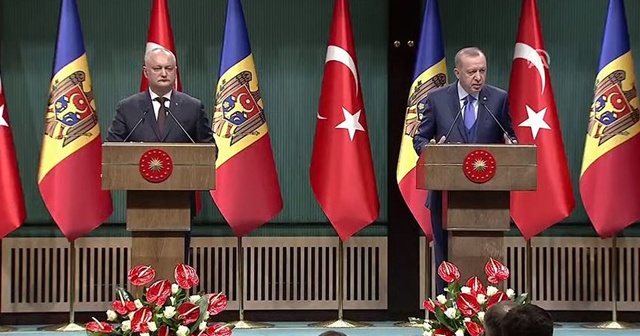 Cumhurbaşkanı Erdoğan&#039;dan Moldova&#039;ya &#039;FETÖ&#039; çağrısı