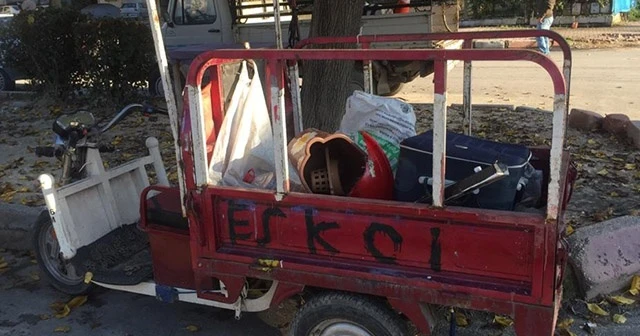 Demir toplarken kalp krizi geçiren eskici hayatını kaybetti