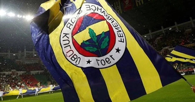 Fenerbahçe&#039;nin Sivasspor maçı kafilesinde 3 isim yok!