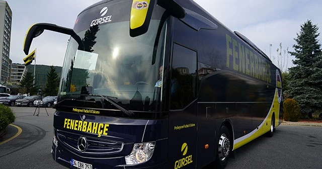 Fenerbahçe yeni otobüsünü teslim aldı