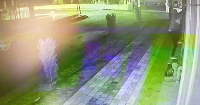 Hırsız örümcek adam gibi tırmandı önce anahtar sonra lüks cipi çaldı