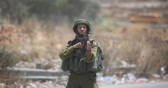 İsrail askerleri Batı Şeria&#039;da bir Filistinliyi yaraladı