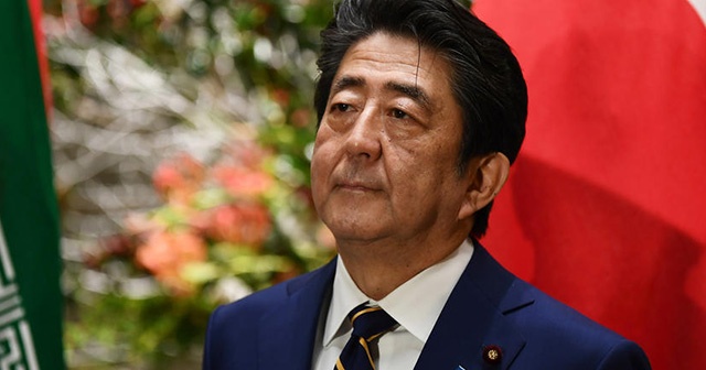 Japonya Başbakanı Abe, Çin&#039;e gitti