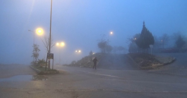 Kilis&#039;te yoğun sis etkili oldu