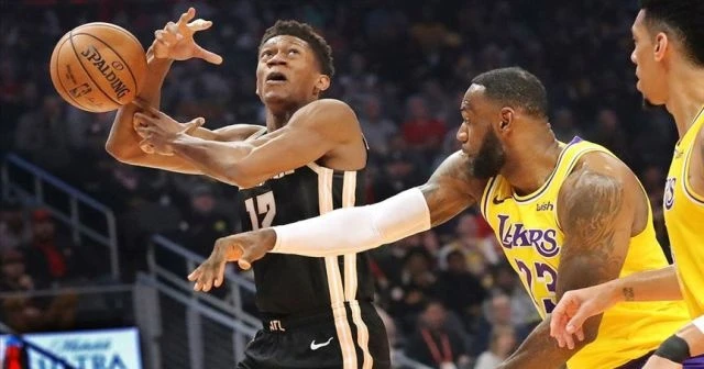 NBA'de Lakers'ın deplasman serisi sürüyor