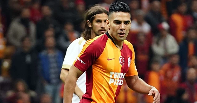 Radamel Falcao 74 gün sonra 11’de