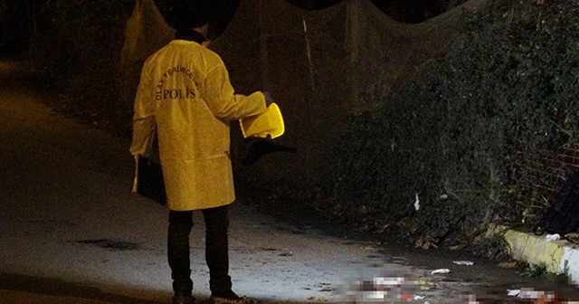 Tartıştığı kişiyi boğazından bıçaklayıp kaçtı
