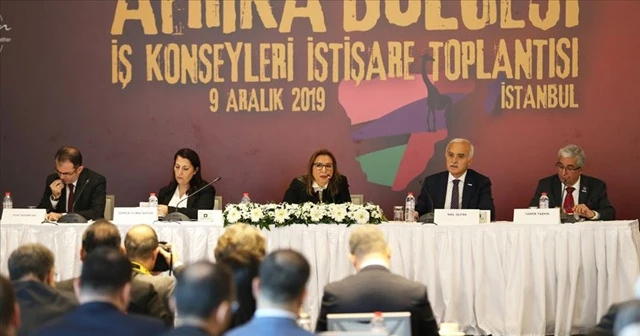 Ticaret Bakanı Pekcan: Afrika'da lojistik merkezleri kurma çalışmalarımız başladı