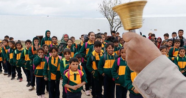 Türkiye&#039;nin onardığı Tel Abyad&#039;daki okul eğitime açıldı