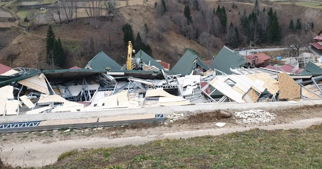 Uzungöl'de gerginlik! Yıkım başladı