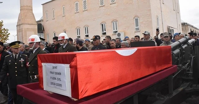 Van şehidi memleketi Adıyaman’da son yolculuğuna uğurlandı