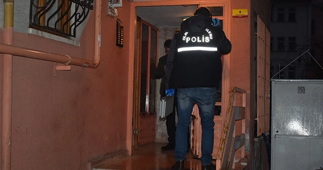 Yaşlı kadın eşi tarafından evde ölü bulundu