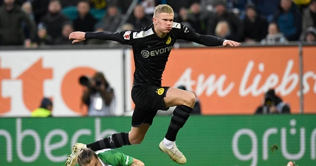 34 dakikada hat-trick yaparak takımına galibiyeti getirdi