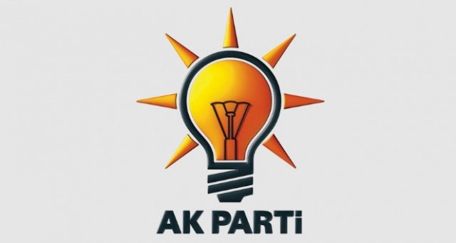 AK Parti&#039;ye geçmek için yoğun talep