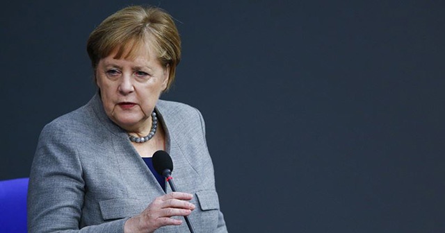 Almanya Başbakanı Angela Merkel&#039;den Libya çağrısı