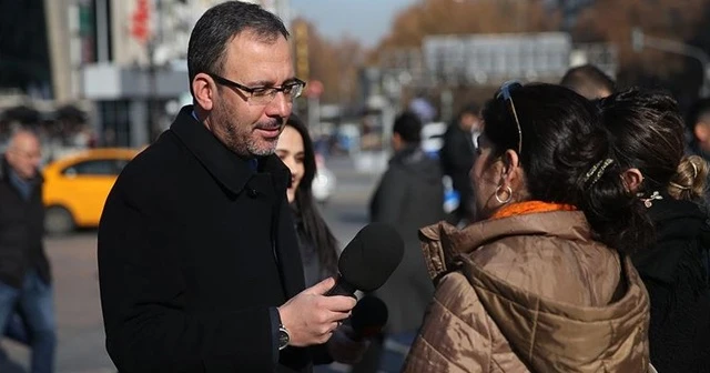 Bakan Kasapoğlu Gazeteciler Günü’nde muhabir oldu