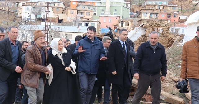 Bakan Kurum deprem bölgesinde