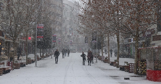 Bolu’da hamile ve engellilere kar tatili