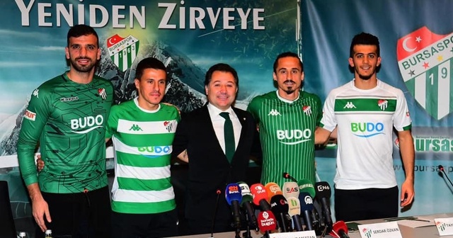 Bursaspor kadrosuna 4 futbolcu kattı!