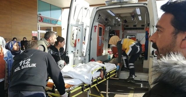 Çalışmayan kamyoneti iterken çocuğu ezdiler