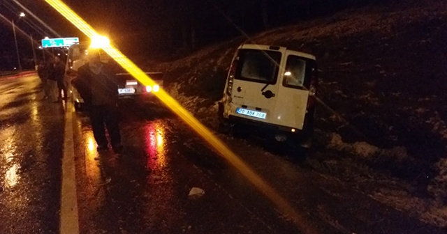 Denizli’de yağmur ve dolu trafiği olumsuz etkiledi