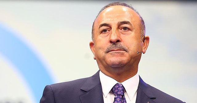 Dışişleri Bakanı Çavuşoğlu&#039;ndan IKBY yöneticilerine &#039;Irak&#039;ın yanındayız&#039; mesajı