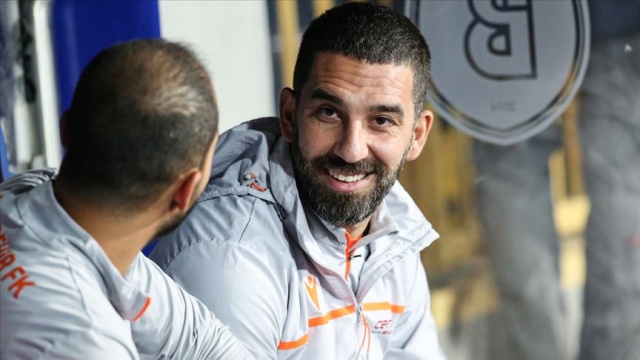 Galatasaray&#039;da Arda Turan hareketliliği