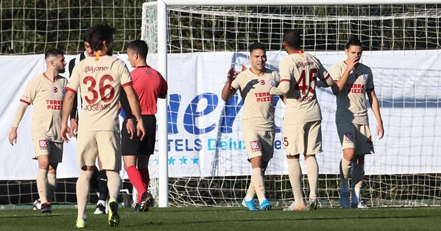 Galatasaray hazırlık maçında Altay&#039;ı yendi