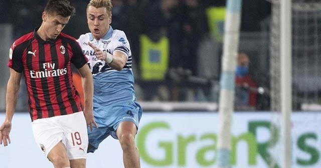 Hertha Berlin Piatek'i renklerine bağladı