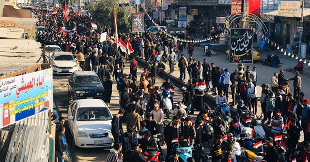 Irak’ta protestolar yeniden alevlendi: 2 gazeteci öldürüldü