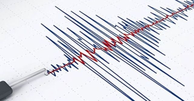 İran’da art arda deprem oldu