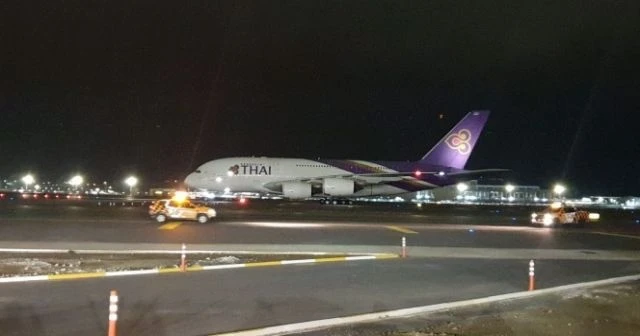 İstanbul Havalimanı&#039;na Airbus 380 indi