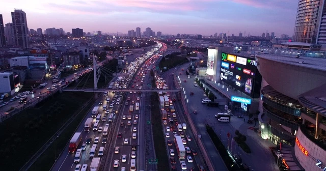 İstanbul’un araç sayısı 21 ilin nüfusu kadar